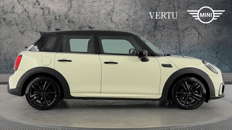 MINI Hatchback 1.5 Cooper Sport 5dr Petrol Hatchback